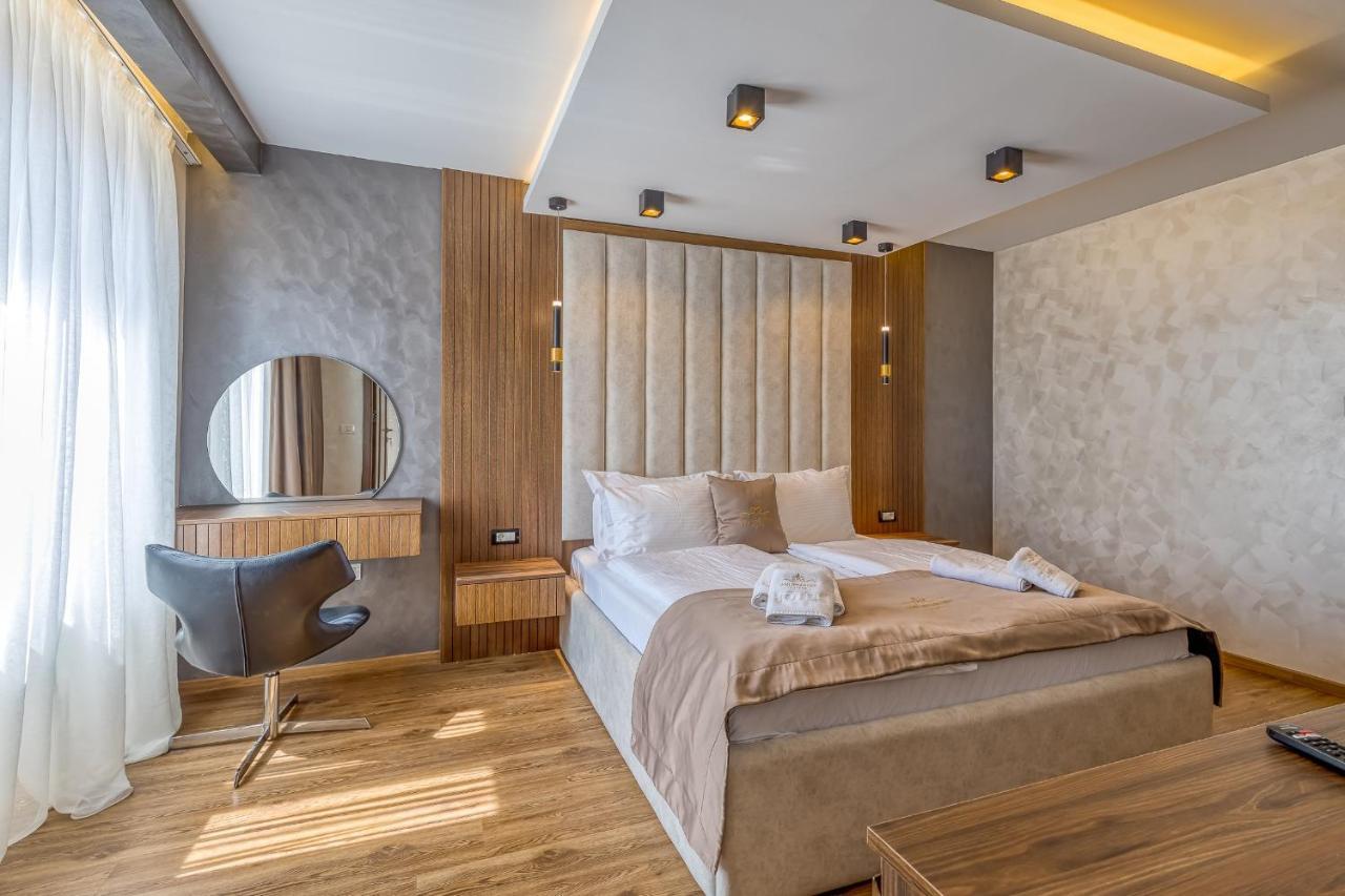 San Valentino Palace Aparthotel Umag Eksteriør bilde