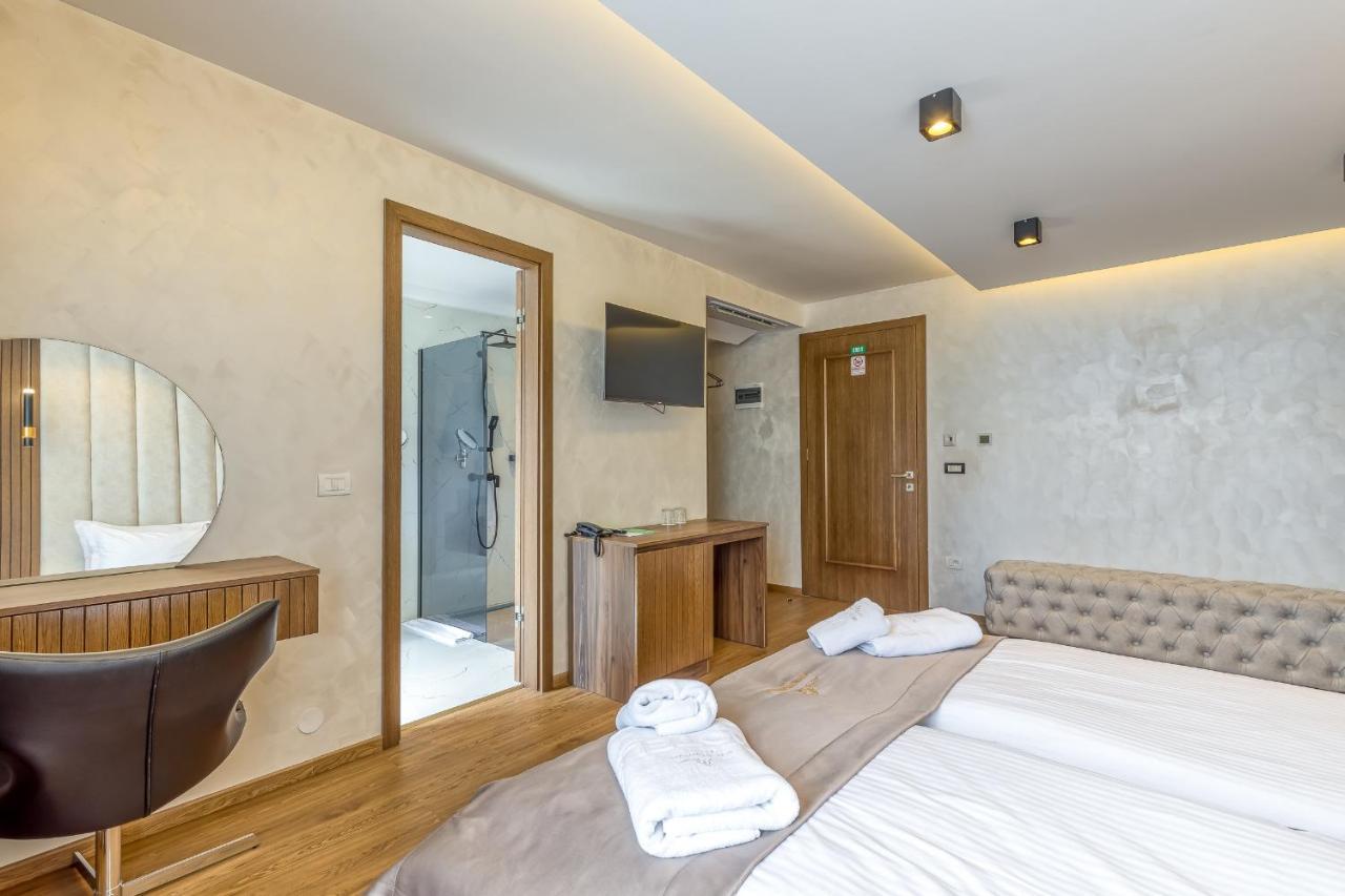 San Valentino Palace Aparthotel Umag Eksteriør bilde