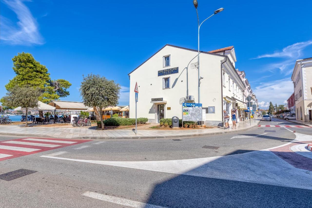 San Valentino Palace Aparthotel Umag Eksteriør bilde