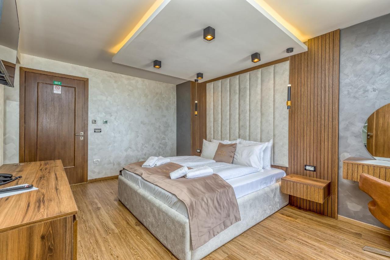 San Valentino Palace Aparthotel Umag Eksteriør bilde