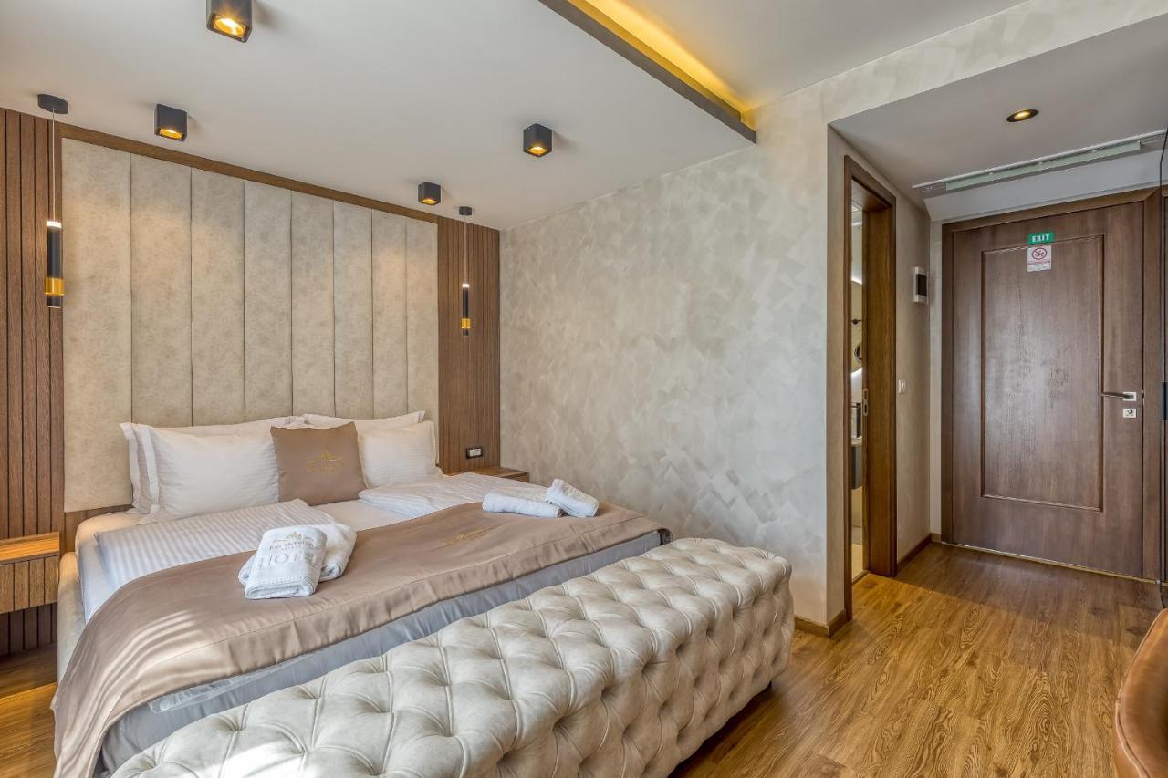 San Valentino Palace Aparthotel Umag Eksteriør bilde