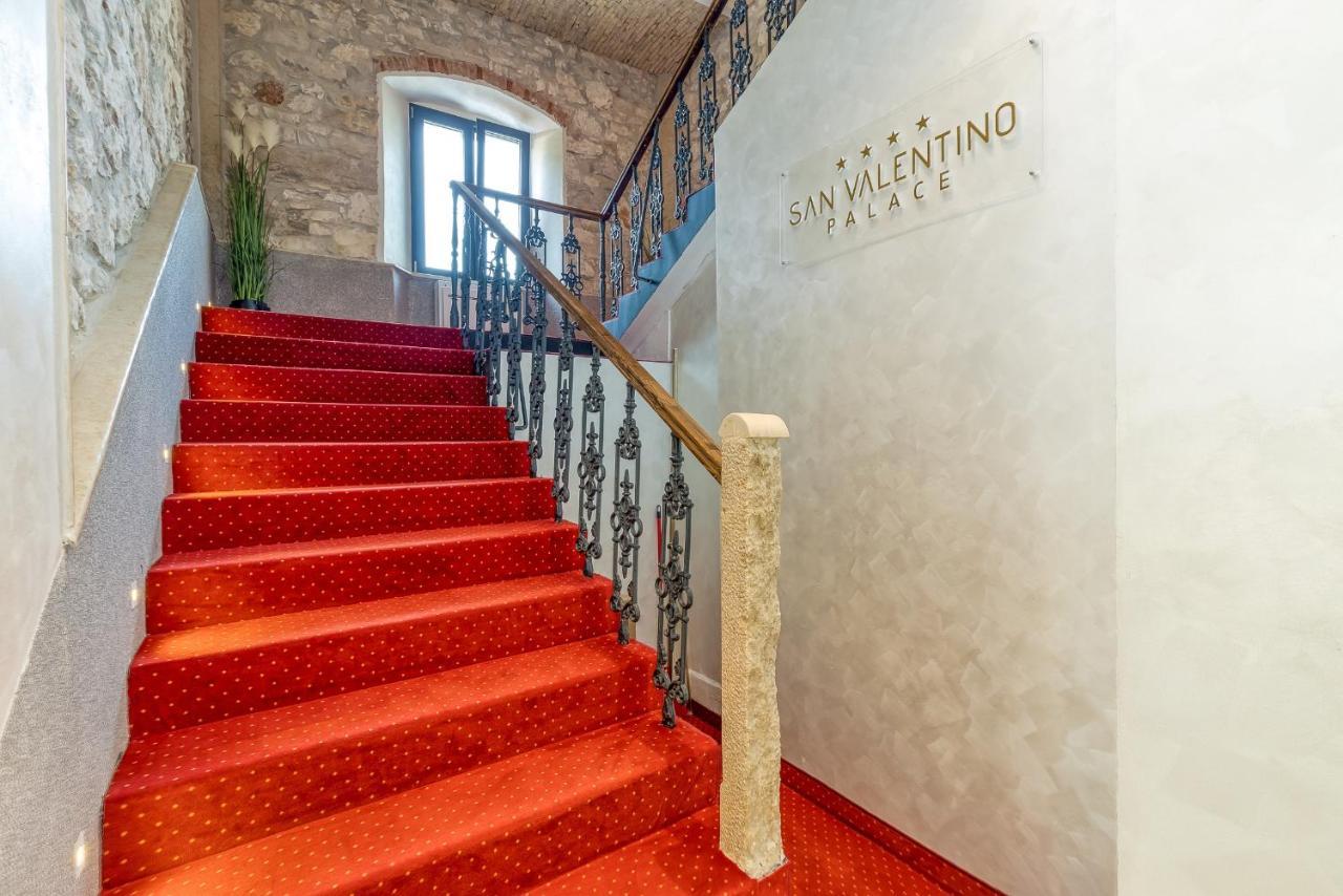 San Valentino Palace Aparthotel Umag Eksteriør bilde