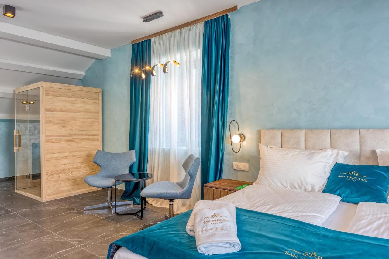 San Valentino Palace Aparthotel Umag Eksteriør bilde