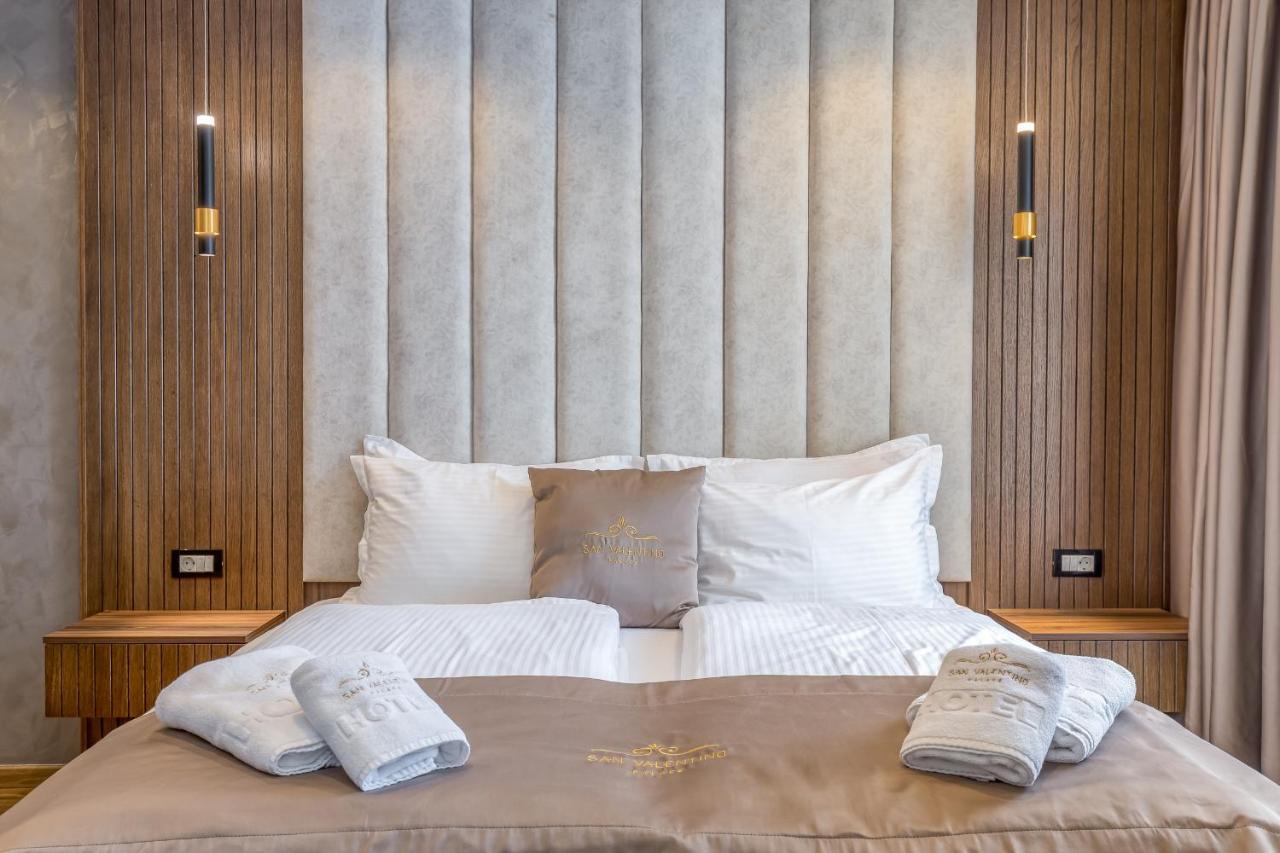 San Valentino Palace Aparthotel Umag Eksteriør bilde