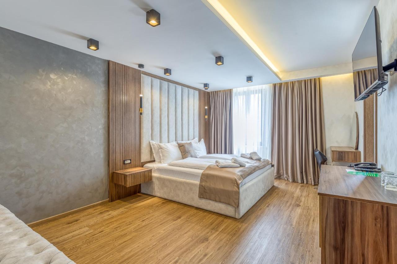 San Valentino Palace Aparthotel Umag Eksteriør bilde